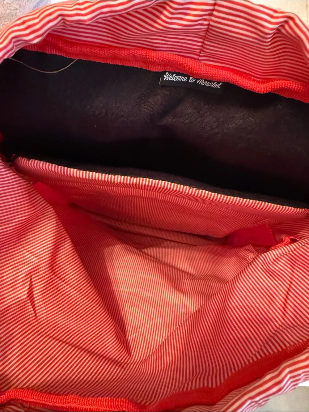 Herschel Supply Company classic herschel